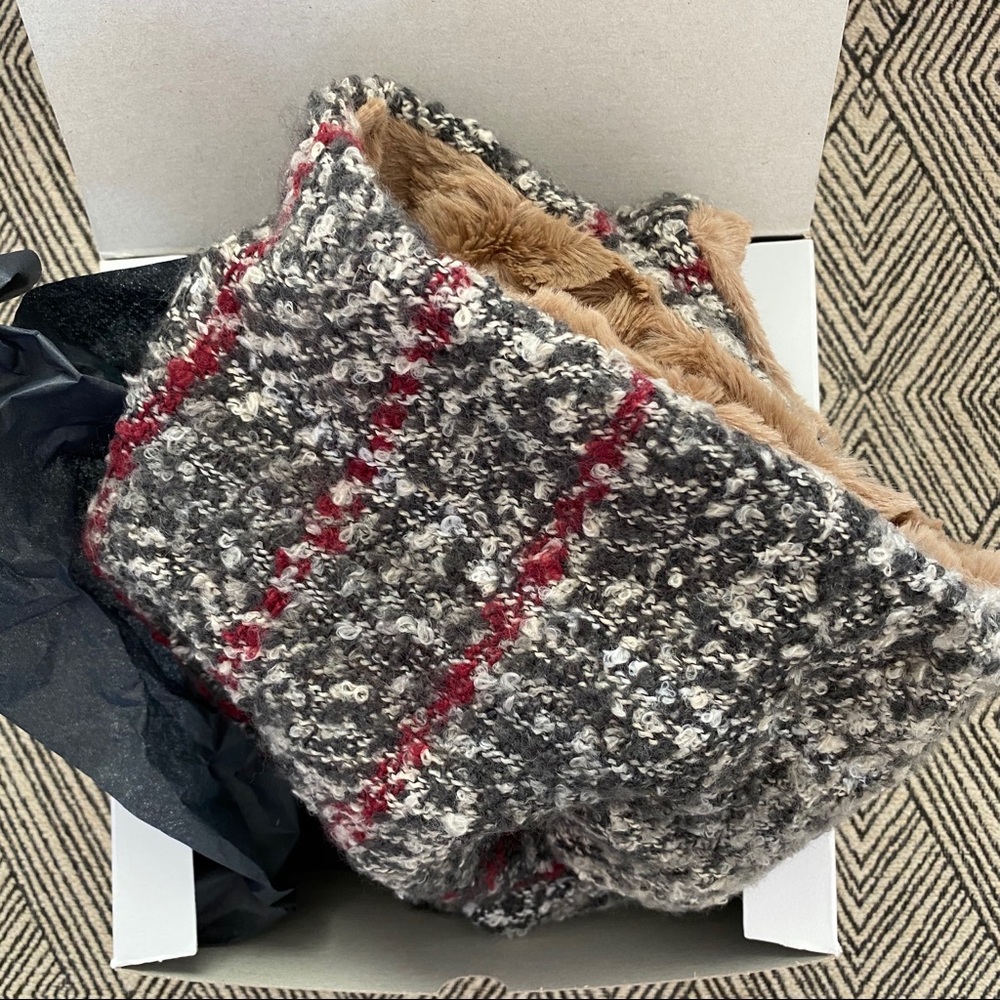 Infinity Cowl Scarf Beige Fur Red Beige Gray NIB